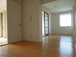 阪急宝塚本線 池田駅 徒歩26分の賃貸アパート 1階3LDKのリビング/ダイニング