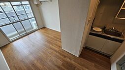 プチグレイス7番館 404 4階ワンルームのリビング/ダイニング