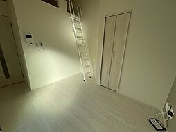 スカイフラット姫島 203 2階ワンルームのリビング/ダイニング