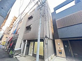 サンフラット  ｜ 大阪府大阪市西成区玉出東２丁目（賃貸マンション1R・3階・21.00㎡） その1