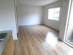 プレシャス 2階1LDKのリビング/ダイニング