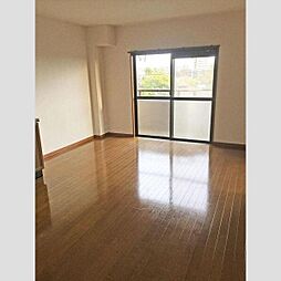 クレストステージ洋 2階3LDKのリビング/ダイニング