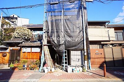 外観：【最寄駅歩5分♪3WAYアクセス可能♪南向き☆2階建て♪】ローン返済目安：月々約142859円（頭金0円、変動金利0.525％、返済期間35年、ボーナス払い無しで試算しています）