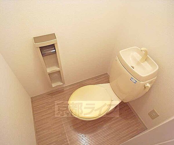 画像7:水洗トイレです。