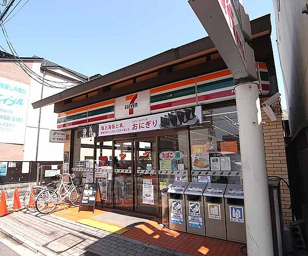 画像13:セブンイレブン京都烏丸今出川店まで102m 京都御所の直ぐ近く。店内も広々としたコンビにです。