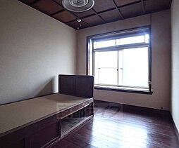 歓山荘 2階ワンルームのリビング/ダイニング