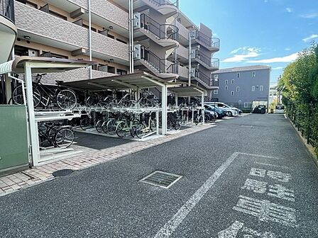 敷地内駐車場