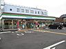 周辺：ファミリーマート鴻巣加美店（500m）