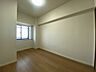 洋室：洋室は子供部屋にもちょうどいいサイズ感