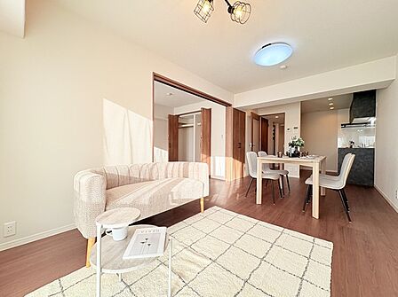 完成物件ですから、実際の生活イメージがつかめます。まずはごゆっくり見てみてください。