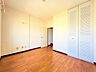 洋室：洋室は子供部屋にもちょうどいいサイズ感です。 