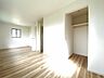洋室：この部屋だれの部屋にしようかな、なんて会話を現地で楽しんでください。 