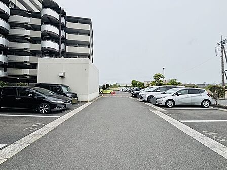 敷地内駐車場