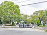 周辺：春日部市立豊春小学校（960m）