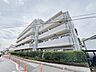 外観：タイル張りの荘厳な外観は、マンションならでは。 