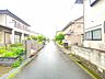 外観：閑静な住宅地で、小さなお子様がいるご家族にも安心。 