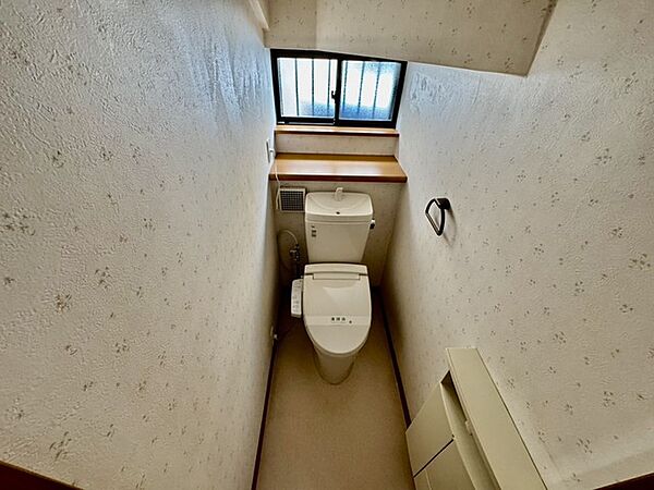 トイレを拡大表示