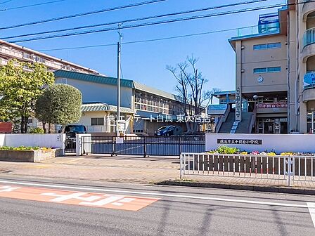 越谷市立千間台小学校(1200m)