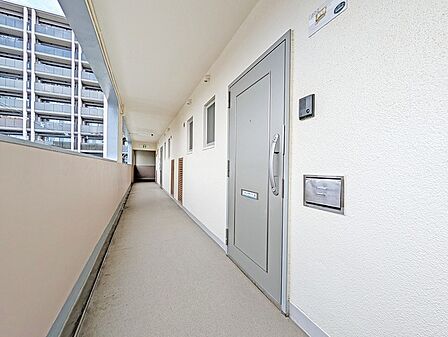 玄関ドア