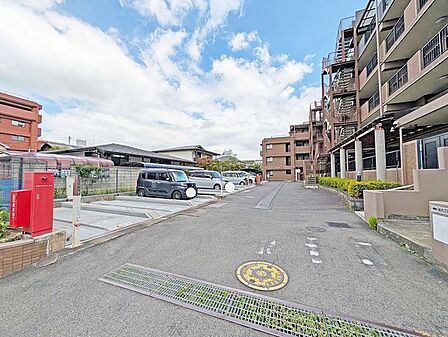 敷地内機械式駐車場
