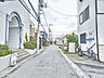 外観：前面道路