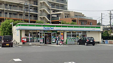 ファミリーマートTKS東大門店(260m)