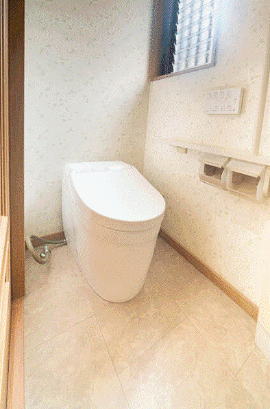 トイレを拡大表示