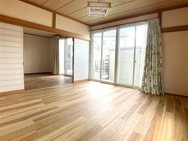 detached 福島県伊達市一本杉

地図を見る