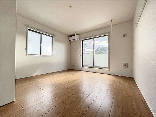 apartment 福島県福島市南矢野目字阿弥陀前
南矢野目の賃貸情報を見る
物件地図