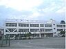 周辺：日野市立日野第三小学校 611m
