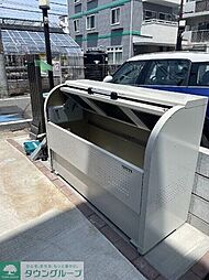 4 / 10