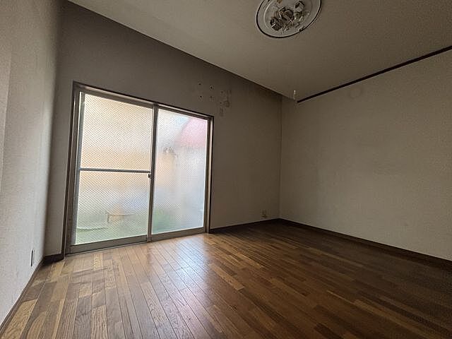 室内 渋谷区代々木3丁目