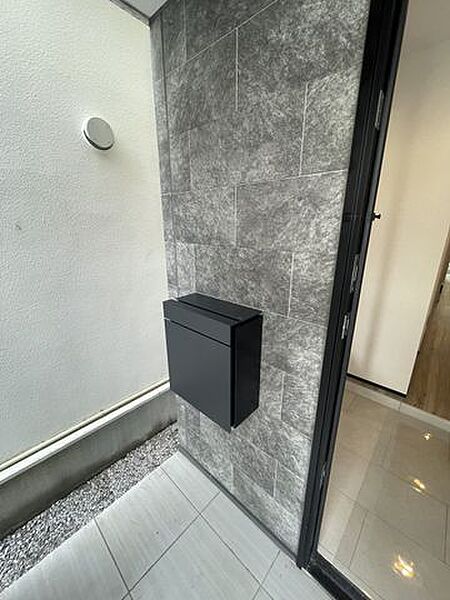 玄関を拡大表示