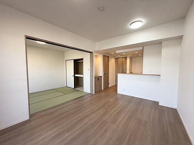 リビング/ダイニング 市川東パークホームズ 3階/-