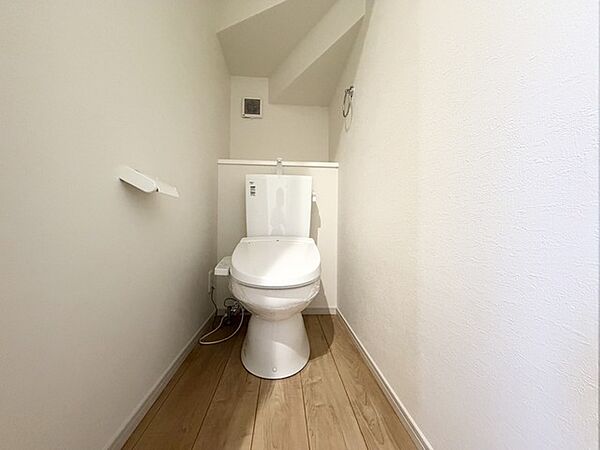 トイレを拡大表示