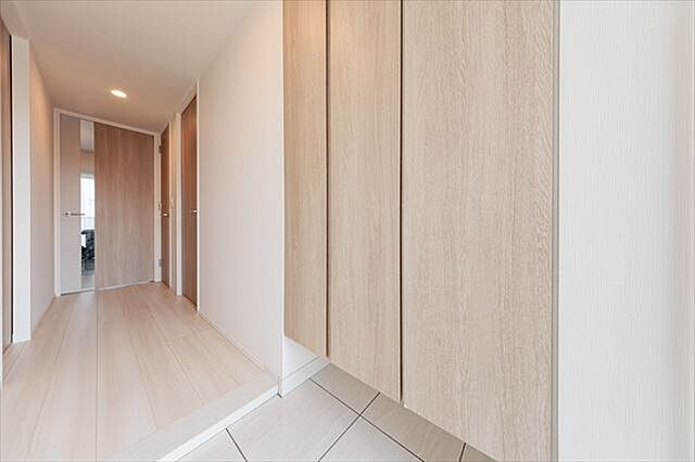 玄関 センチュリー浦安 6階/-