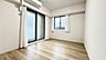 寝室：寝室は明るい空間となっています！子供部屋にも良さそうですね！