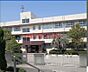 周辺：茨木市立西小学校 1622m