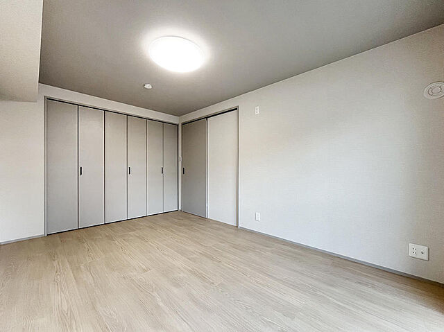 洋室 エステート晴見 4号棟 1階/105