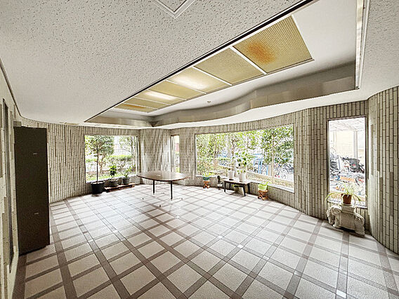 整然とした印象...