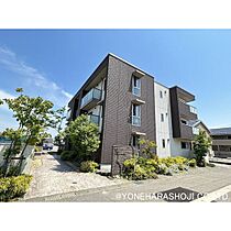 アンビエラ杉木 102 ｜ 富山県砺波市杉木1丁目（賃貸マンション1LDK・1階・44.23㎡） その1