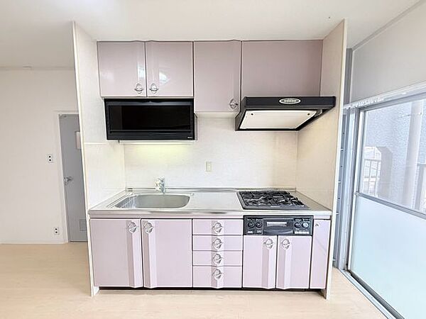 キッチンを拡大表示
