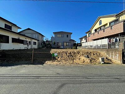 外観：＼＼建築条件無し+更地渡し！！／／