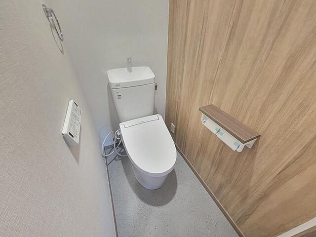 トイレ コーポフォーレ 6階/-