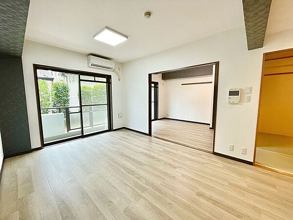 室内を拡大表示