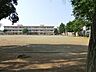 周辺：千葉市立山王小学校 徒歩7分。 530m