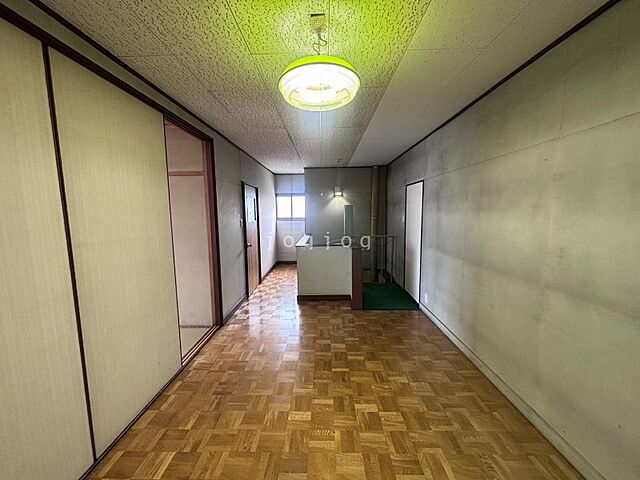 室内