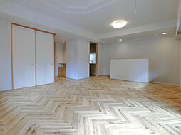 クレッセント武蔵新城イースト 102 5LDKのリビング/ダイニング