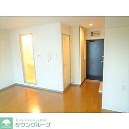 ベルグランド春日 202 2階ワンルームのリビング/ダイニング