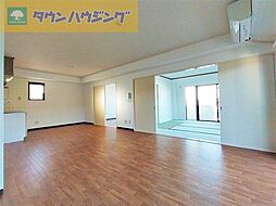 アーバンステージ 202 2階2LDKのリビング/ダイニング